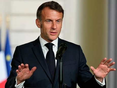 Макрон заперечив попередження ЦРУ про можливу атаку Росії на Францію