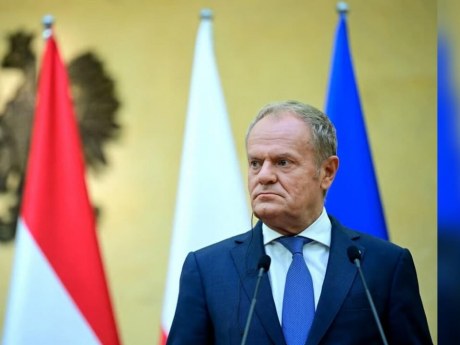 Туск попередив про критично складну осінь і зиму для України