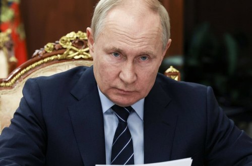Таємні укази Путіна