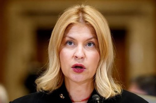 Хто врятував Стефанішину